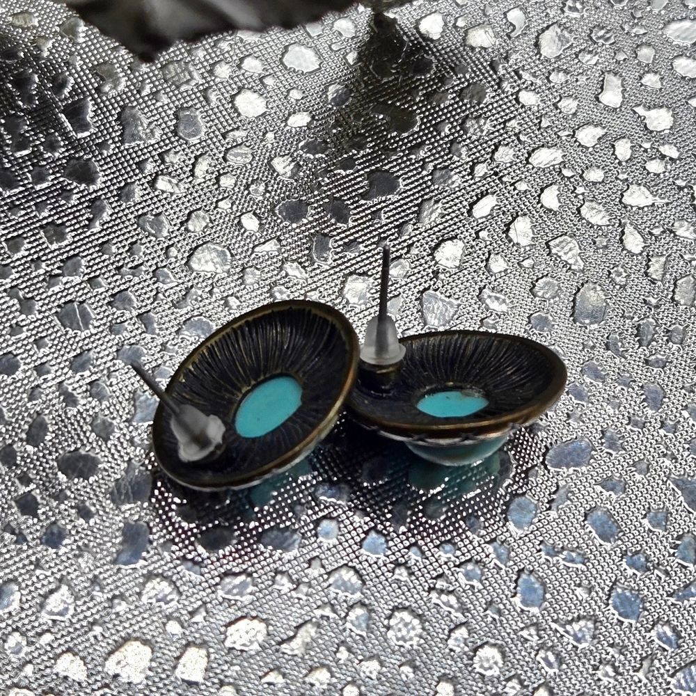 "5/$25" Brass Tone Gaux Turquoise Stud Post Round Southwestern Style Earrings - Picture 6 of 7